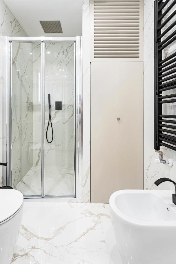 Glaucia Home Милано Екстериор снимка
