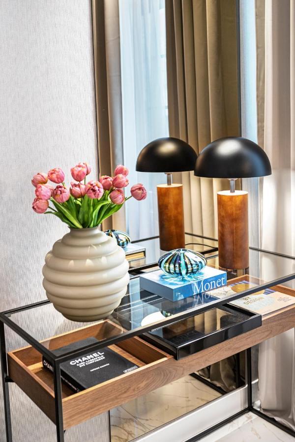 Glaucia Home Милано Екстериор снимка